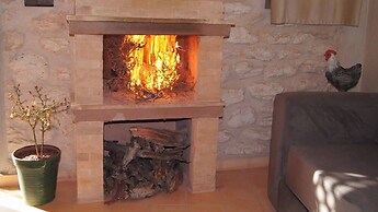 Little Beach Cottage