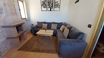 Little Beach Cottage