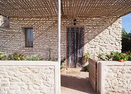 Little Beach Cottage