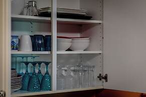 Rayleigh River Retreat - Garden Oasis