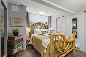 Rayleigh River Retreat - Garden Oasis