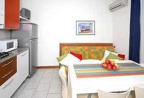 Seaside Escape Flat for up to 6 Guests