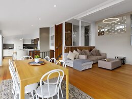 Spectacular Views - 2 Bedroom House