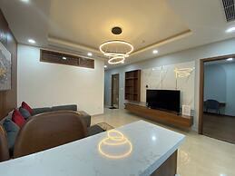 Asahi Luxstay - Golden Park  Apartments