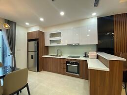 Asahi Luxstay - Golden Park  Apartments