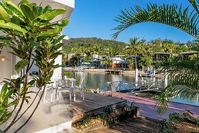 Edgewater Collection by Stay Noosa