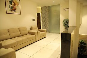 Rajathadri Royal Inn