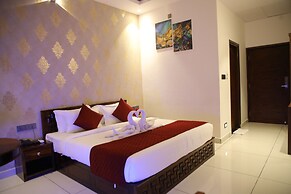 Rajathadri Royal Inn