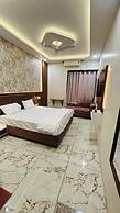 Hotel Ratnam Palace