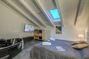 Loft & Jacuzzi