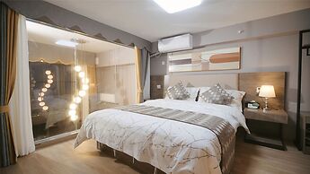 Serveyou Hotel - Free Airport Pickup Service & Free Canton Fair Shuttl