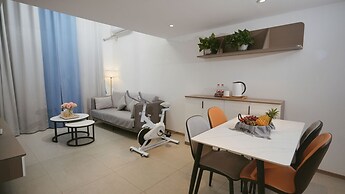 Serveyou Hotel - Free Airport Pickup Service & Free Canton Fair Shuttl