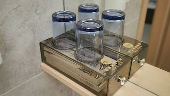 Serveyou Hotel - Free Airport Pickup Service & Free Canton Fair Shuttl