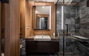 The LUMIERE Riverside Residence