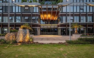 The LUMIERE Riverside Residence