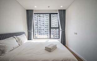 The LUMIERE Riverside Residence