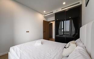 The LUMIERE Riverside Residence