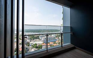 The LUMIERE Riverside Residence