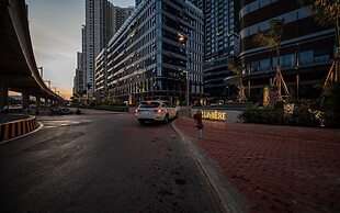 The LUMIERE Riverside Residence