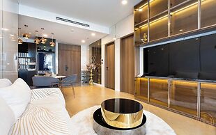 The LUMIERE Riverside Residence