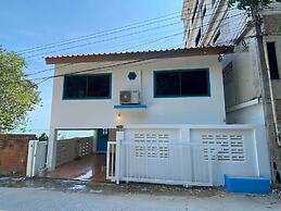 GAO Xpress Beach Club