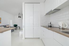 Apartment With Garden by Renters