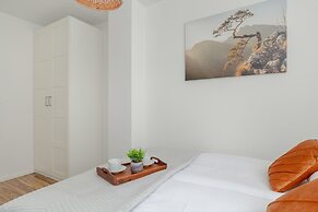 Apartment With Garden by Renters