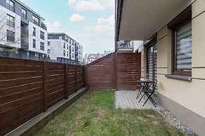 Apartment With Garden by Renters