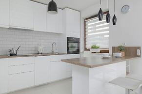 Apartment With Garden by Renters