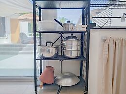 GAO Phala beachfront hostel & pool villa