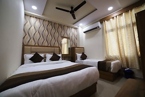 Hotel Surya Villas