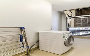 Vinhomes Riverside Luxury Condo