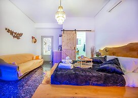 Sunny Palm Room Crete