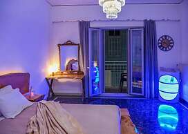 Sunny Palm Room Crete