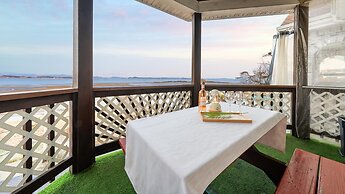 Taean Tteulapbada Pension