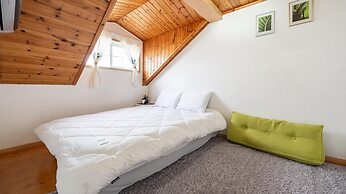 Taean Tteulapbada Pension