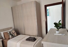 Lilly's sea view apartment