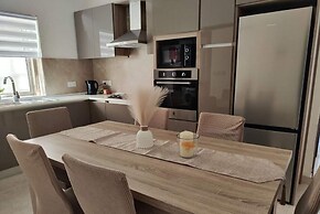 Lilly's sea view apartment