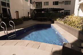 Comfy Studio UnitM OneMadison35