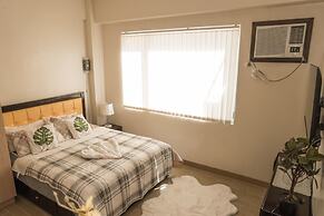 Comfy Studio UnitM OneMadison35