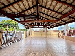 GAO Coconut Beachfront