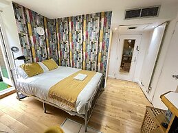 Portobello Road artistic studios