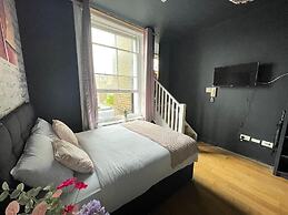 Portobello Road artistic studios