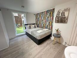 Portobello Road artistic studios