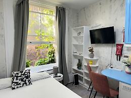 Portobello Road artistic studios