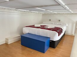 Portobello Road artistic studios