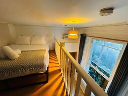 Portobello Road artistic studios