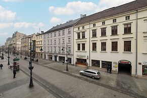 Green Apartment Piotrkowska by Renters