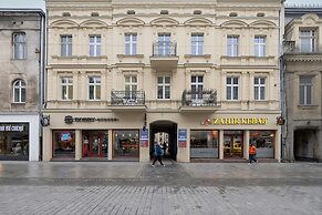 Green Apartment Piotrkowska by Renters