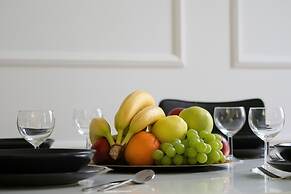 Green Apartment Piotrkowska by Renters